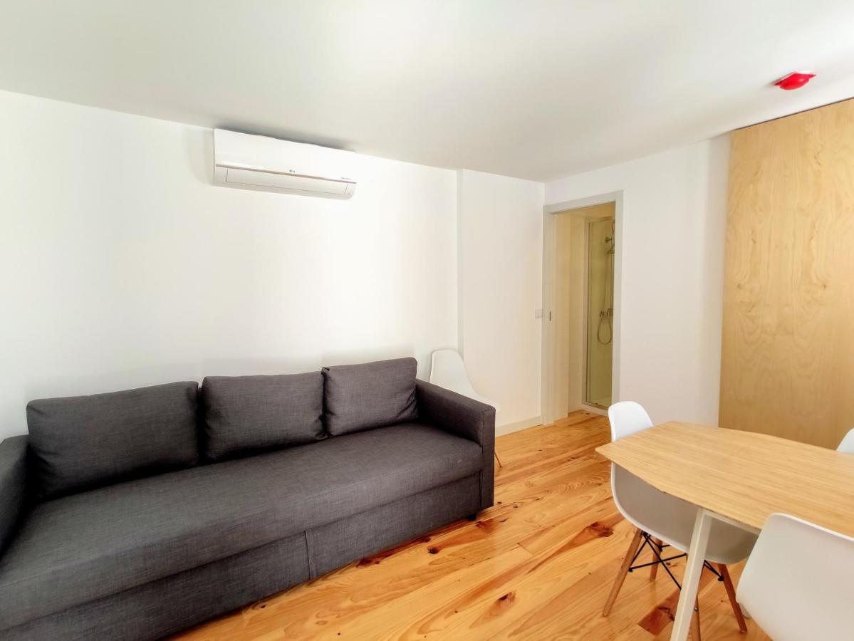 Bombarda Cinema Apartments OOporto Esterno foto