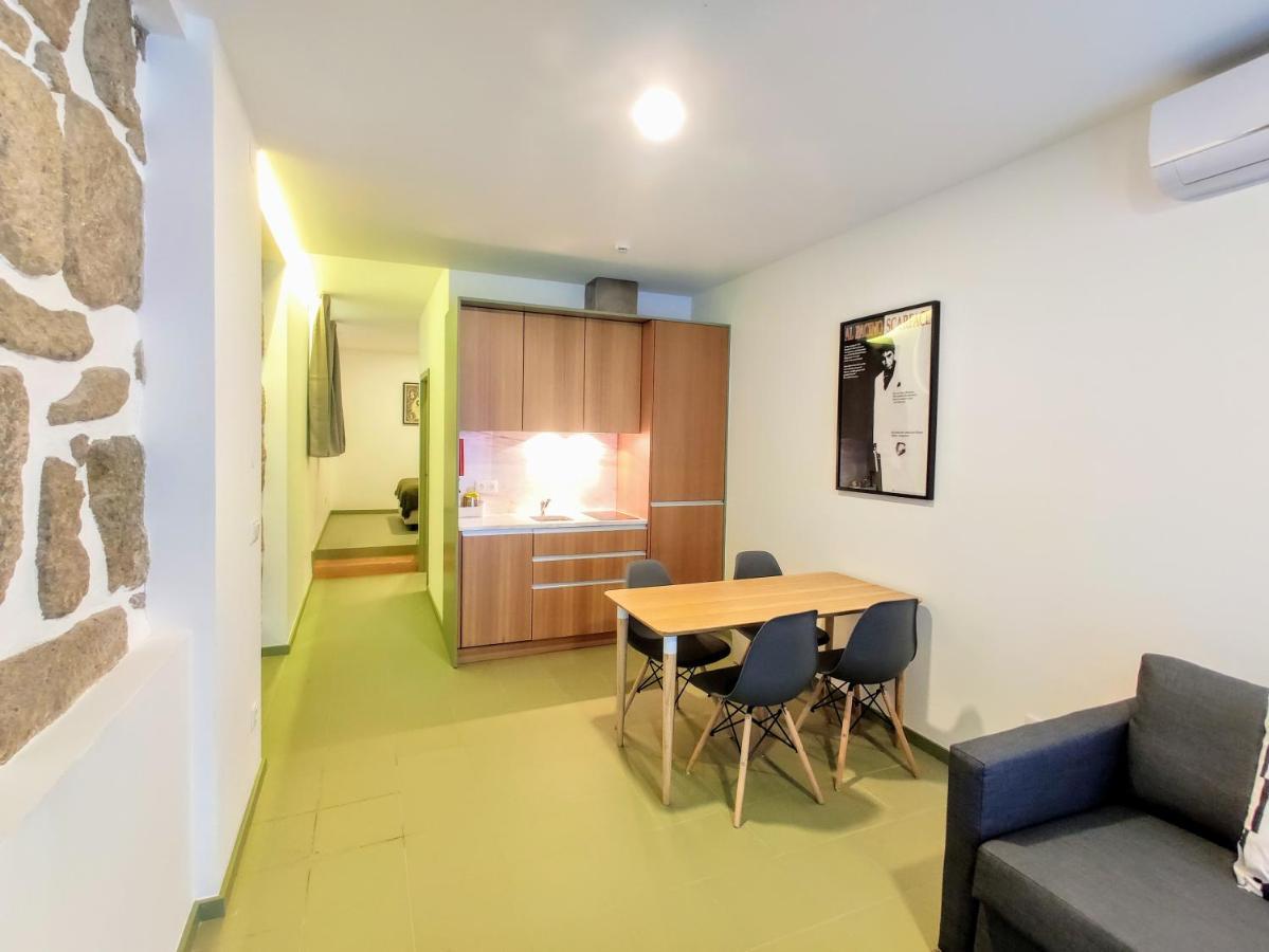 Bombarda Cinema Apartments OOporto Esterno foto