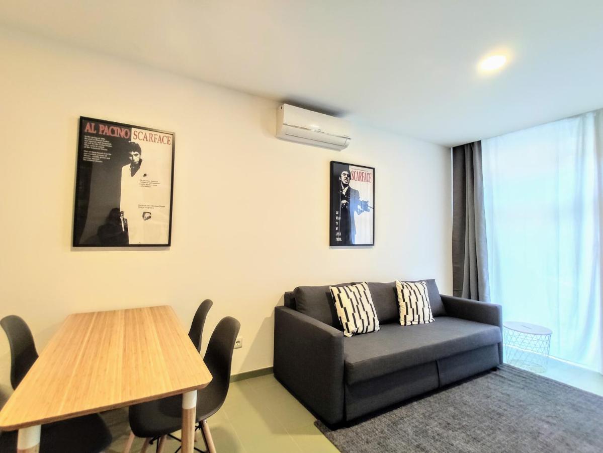 Bombarda Cinema Apartments OOporto Esterno foto
