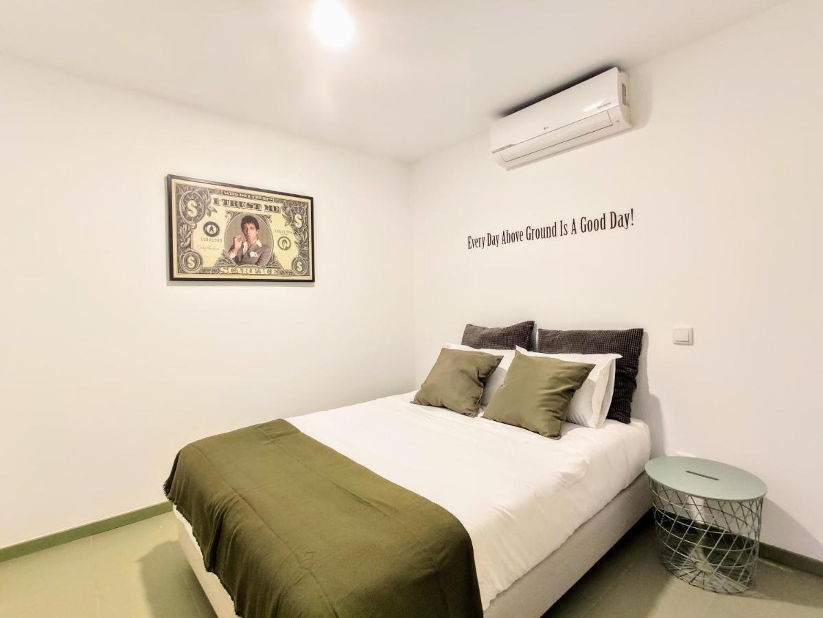 Bombarda Cinema Apartments OOporto Esterno foto